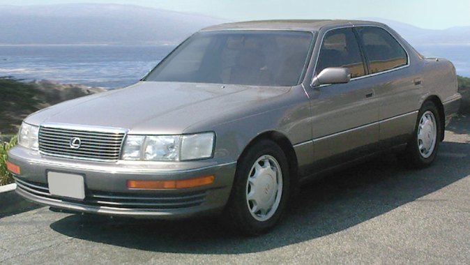 LEXUS LS400 RX300 LX450 SC300 SC430 GS300 ES300 ES250 Motoricky výsuvná anténa do blatníku