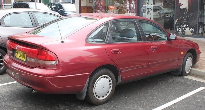 MAZDA 626 Motoricky výsuvná anténa do blatníku