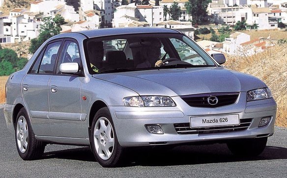 MAZDA 626 Motoricky výsuvná anténa do blatníku