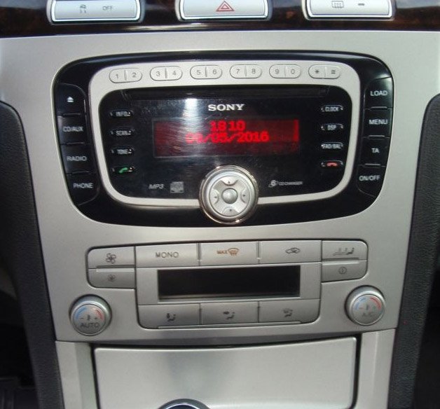 Autorádio FORD Galaxy II. 2007-2014 JVC KD-X382BT Bluetooth s instalační sadou