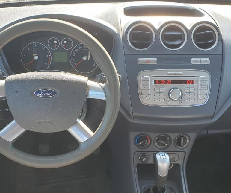 Autorádio FORD Tourneo Connect 2009-2012 JVC KD-X382BT Bluetooth s instalační sadou