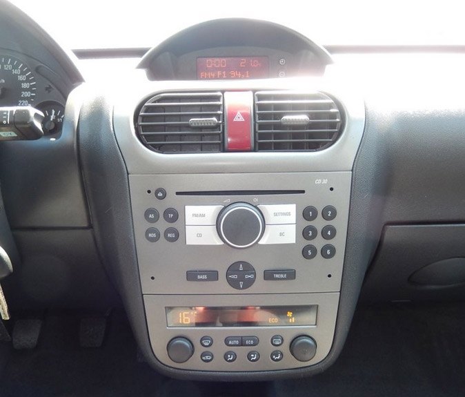 Autorádio OPEL CORSA C 2004-2006 JVC KD-X382BT Bluetooth s instalační sadou
