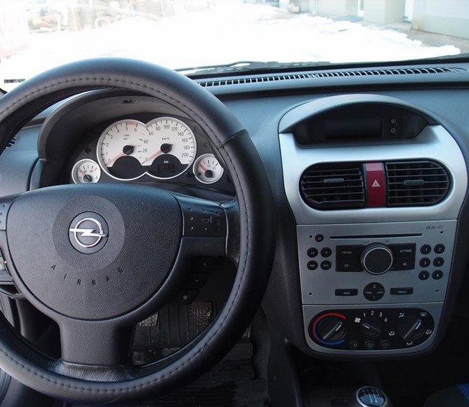 Autorádio OPEL CORSA C 2004-2006 JVC KD-X382BT Bluetooth s instalační sadou