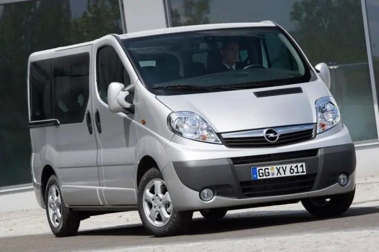 Autorádio OPEL Vivaro 2007-2014 JVC KD-X382BT Bluetooth s instalační sadou
