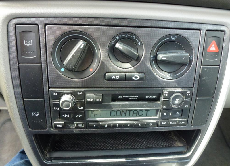 Autorádio VW Passat B5 B5.5 JVC KD-X382BT Bluetooth s instalační sadou