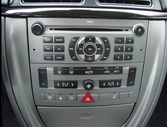 Autorádio CITROEN C5 2005-2007 JVC KD-X282BT Bluetooth s instalační sadou