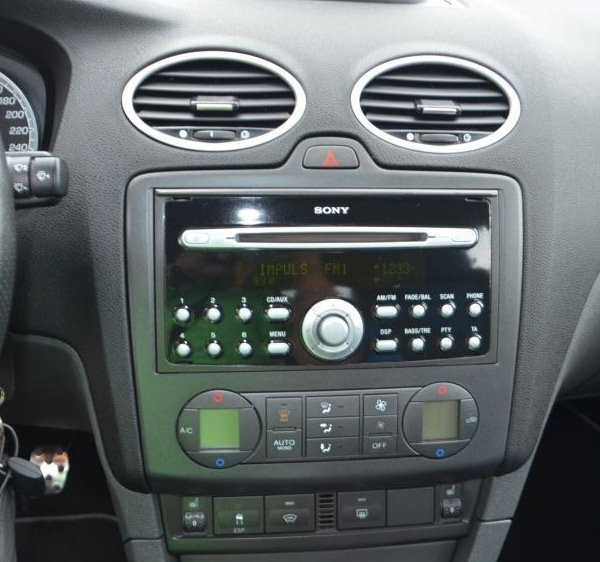 Autorádio FORD Focus 2004-2007 JVC KD-X282BT Bluetooth s instalační sadou