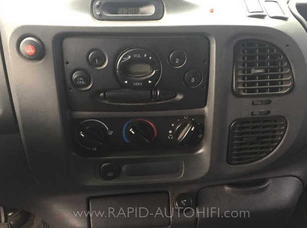 Autorádio FORD Transit 1994-2005 JVC KD-X282BT Bluetooth s instalační sadou