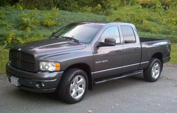 Autorádio DODGE RAM 2002-2005 JVC KD-X282BT Bluetooth s instalační sadou
