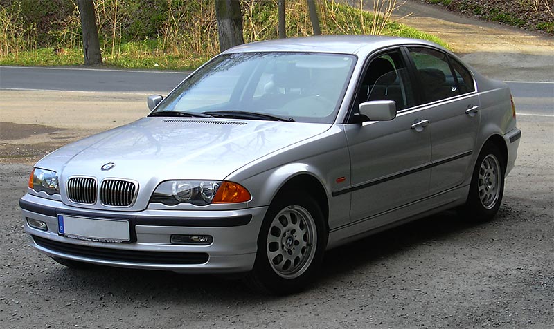 Autorádio BMW E46 1998-2003 JVC KD-X282BT Bluetooth s instalační sadou