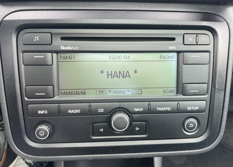Autorádio ŠKODA Fabia II. Roomster 2DIN JVC KD-X282BT Bluetooth s instalační sadou