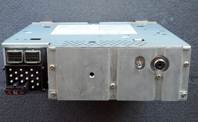 Rámeček autorádia BMW řady 3 E46 1998-2003 sada s ISO konektorem