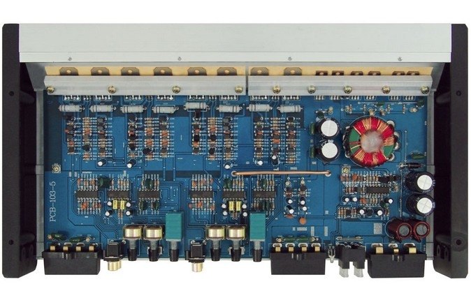 Zesilovač ESX Q300.4