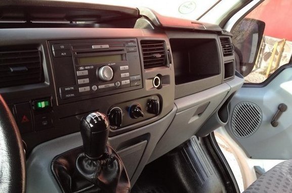 Rámeček autorádia FORD Transit 2006-2013 Sada s konektory
