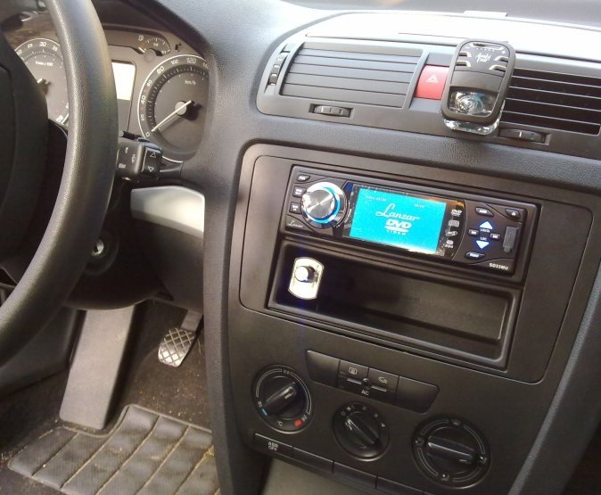 Rámeček autorádia ŠKODA Octavia II. ŠKODA Yeti