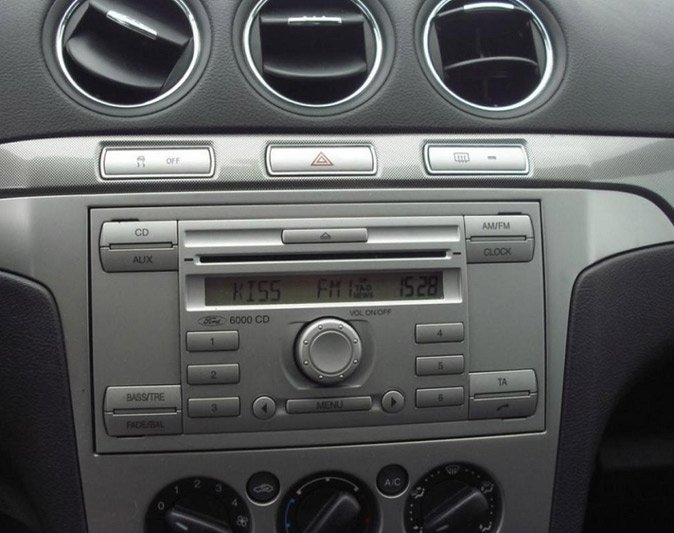 Rámeček autorádia FORD C-Max FORD S-Max 2DIN Sada s konektory
