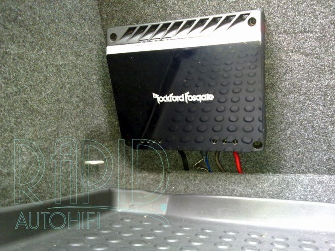 Zesilovač ROCKFORD FOSGATE Punch P300-1