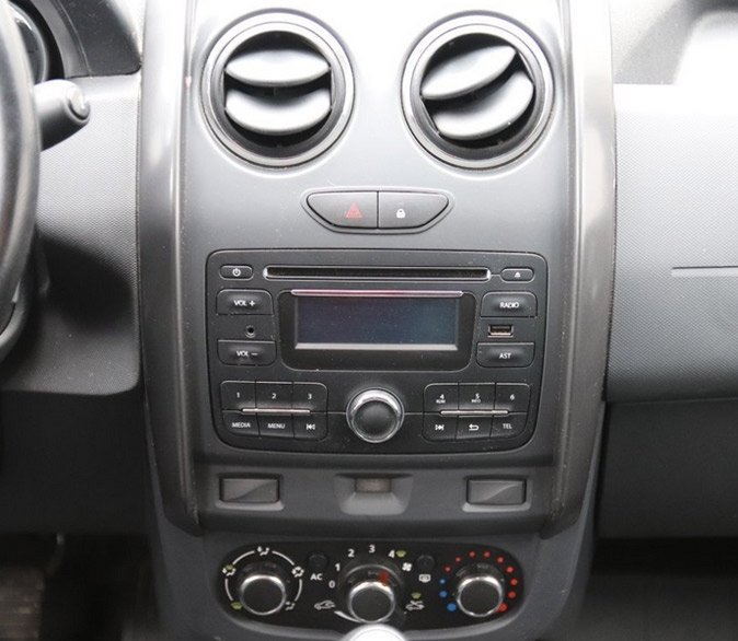 Rámeček autorádia DACIA Lodgy Dokker Sandero 2DIN