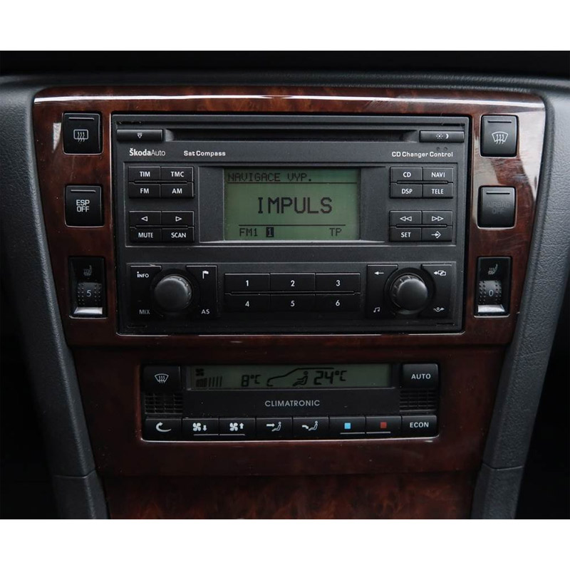 Autorádio ŠKODA Superb I. Rhapsody SatCompass JVC KD-X382BT Bluetooth s instalační sadou
