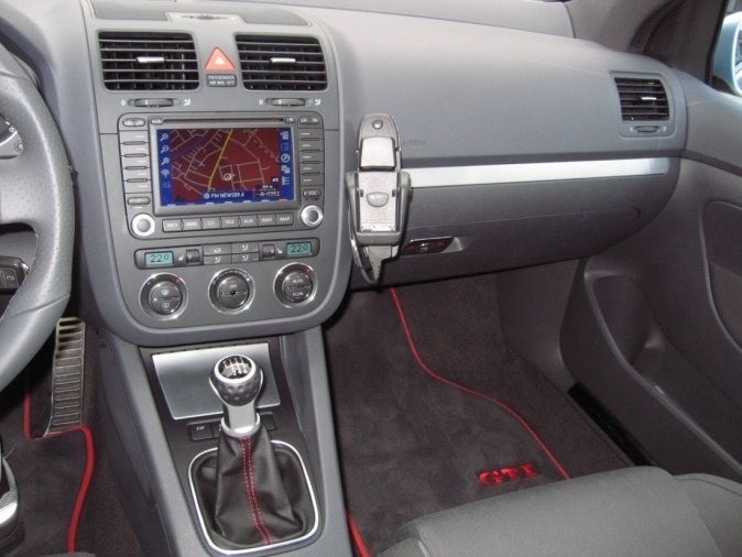Rámeček autorádia SEAT ŠKODA VW 1DIN sada s konektory
